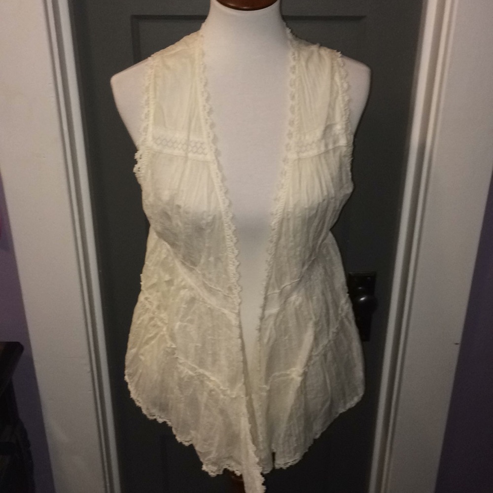 ❤️ Beautiful feminine sleeveless cotton top ☁️